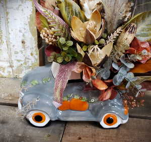 Fall Dried Flower Arrangement in Ceramic Vintage Truck