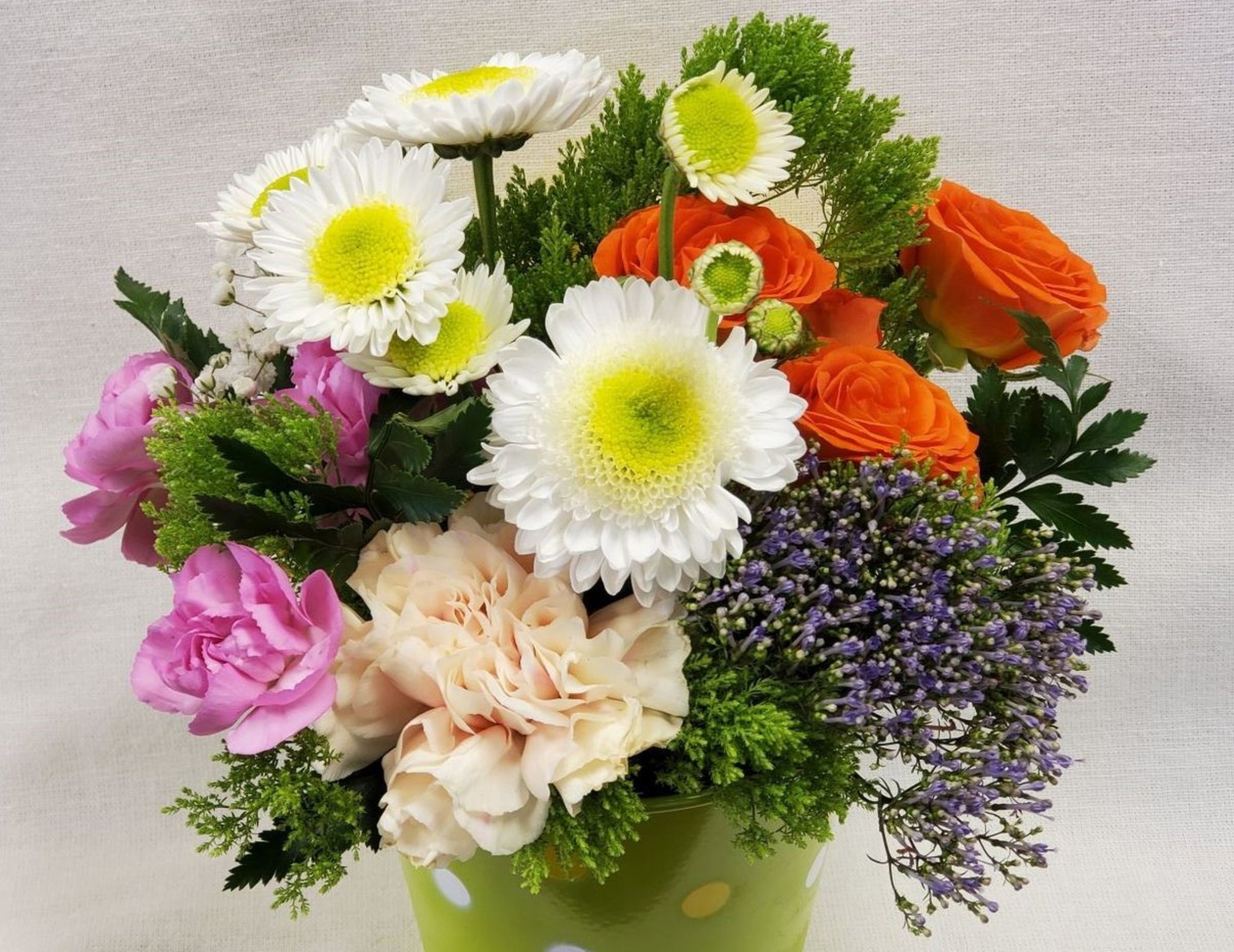 Daisy Bouquets - Set of Cemetery Vases with Artificial Daisy